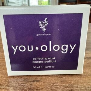 Younique Skincare Overnight Face Mask